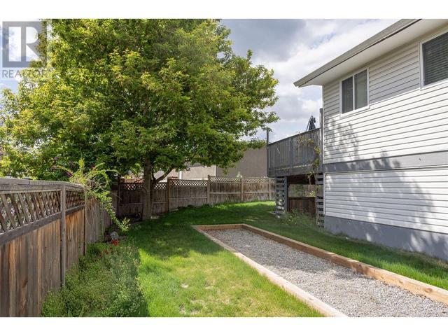 2 - 1343 Highland Drive S, House detached with 5 bedrooms, 2 bathrooms and 4 parking in Kelowna BC | Image 32