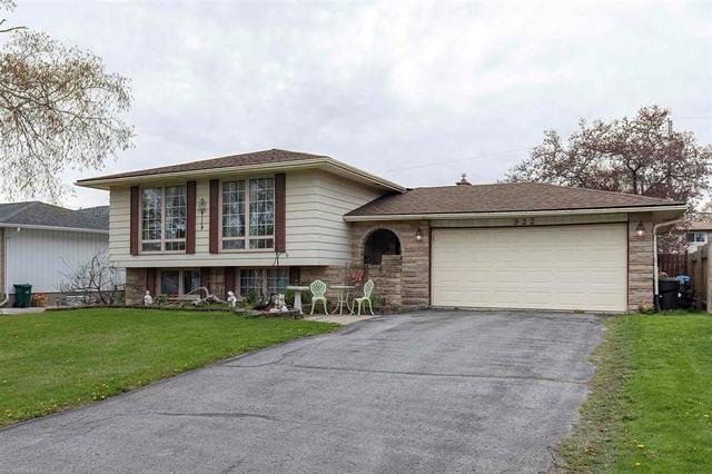 922 Lincoln Drive, Home with 5 bedrooms, 2 bathrooms and null parking in Kingston ON | Image 4