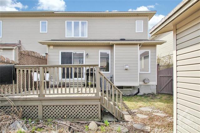 19 Woodson Street, Townhouse with 3 bedrooms, 3 bathrooms and 3 parking in Ottawa ON | Image 23