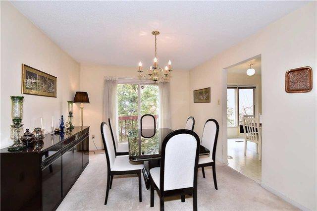 94 Pinewood Dr, House detached with 3 bedrooms, 4 bathrooms and 2 parking in Vaughan ON | Image 6