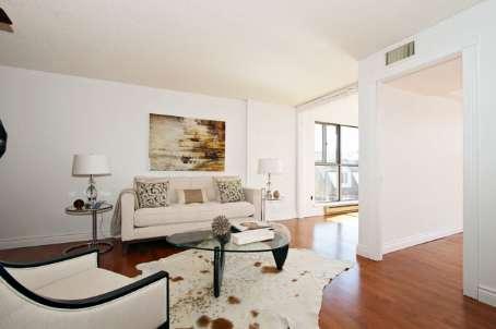 404 - 65 Scadding Ave, Condo with 2 bedrooms, 2 bathrooms and 1 parking in Toronto ON | Image 3