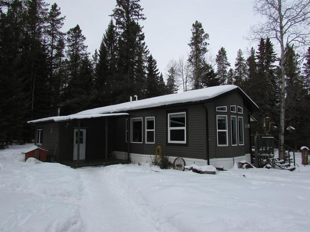 345056 Range Road 50, House detached with 2 bedrooms, 1 bathrooms and null parking in Clearwater County AB | Image 1