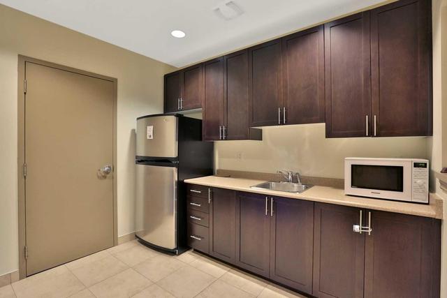 404 - 1980 Imperial Way, Condo with 2 bedrooms, 2 bathrooms and 1 parking in Burlington ON | Image 13