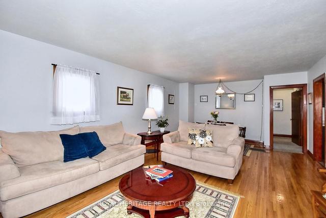 614 Sherbrooke St, House detached with 3 bedrooms, 2 bathrooms and 7 parking in Peterborough ON | Image 15