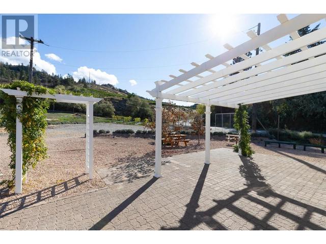 385 Matheson Road, House detached with 3 bedrooms, 1 bathrooms and null parking in Okanagan Similkameen D BC | Image 12