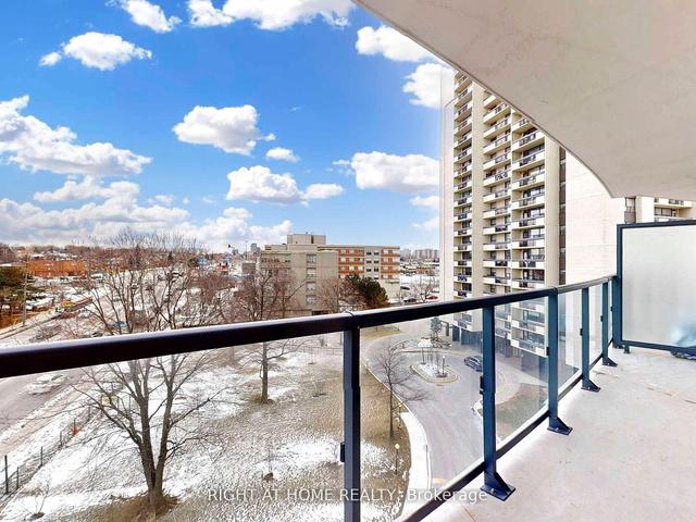 606 - 1461 Lawrence Ave W, Condo with 2 bedrooms, 2 bathrooms and 1 parking in Toronto ON | Image 15