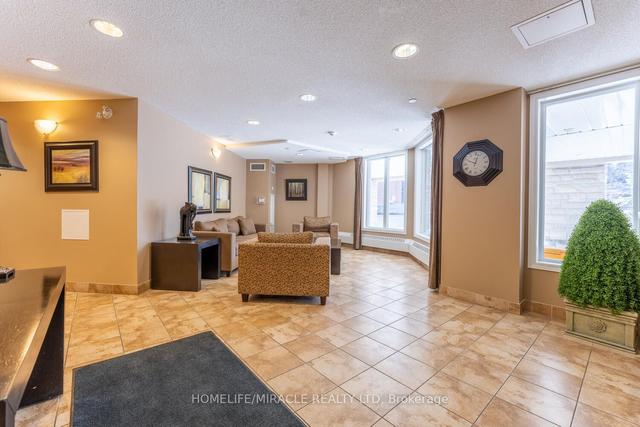 101 - 8 Harris St, Condo with 2 bedrooms, 2 bathrooms and 1 parking in Cambridge ON | Image 22