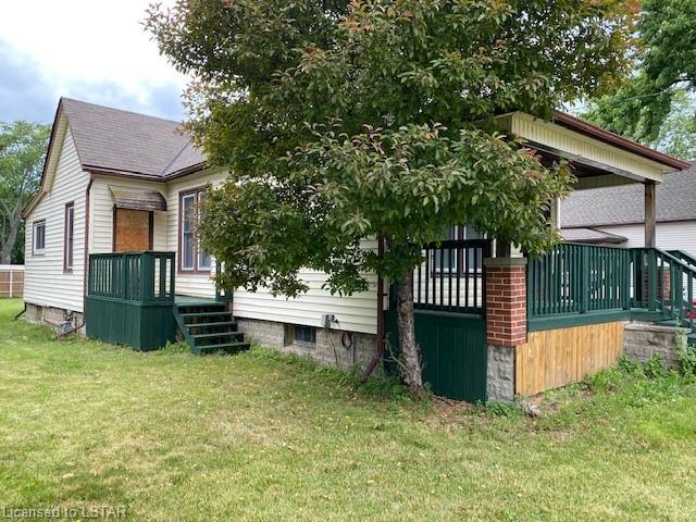 359 Russell Street S, House detached with 3 bedrooms, 1 bathrooms and 2 parking in Sarnia ON | Image 14
