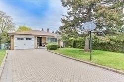 12 Doverwood Crt, House detached with 3 bedrooms, 2 bathrooms and 5 parking in Toronto ON | Image 1