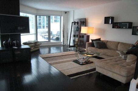 ph7 - 10 Queens Quay W, Condo with 2 bedrooms, 3 bathrooms and 2 parking in Toronto ON | Image 4
