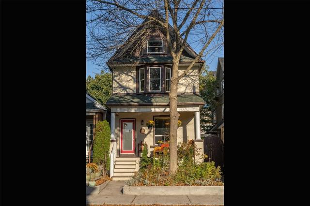 19 Drayton Ave, House detached with 4 bedrooms, 2 bathrooms and 1 parking in Toronto ON | Image 12