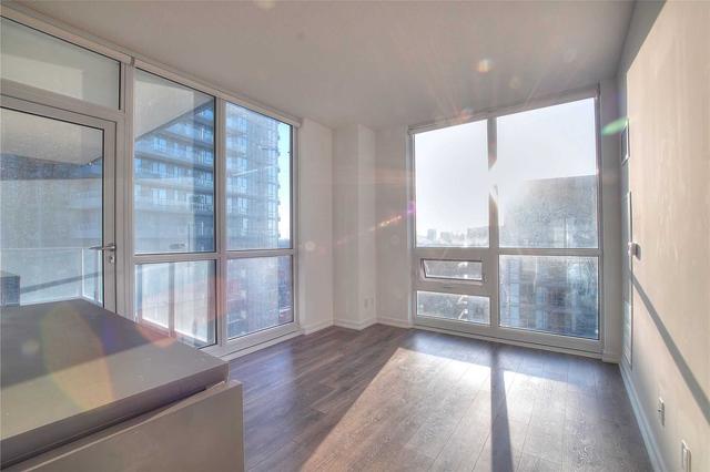 1304 - 56 Forest Manor Rd, Condo with 2 bedrooms, 2 bathrooms and 1 parking in Toronto ON | Image 5