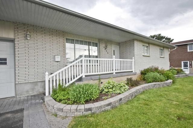 4535 Innes Rd, House detached with 2 bedrooms, 2 bathrooms and 8 parking in Ottawa ON | Image 2