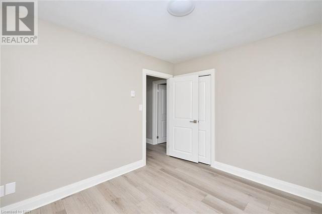 3 - 15 John Street, Condo with 2 bedrooms, 1 bathrooms and 1 parking in St. Catharines ON | Image 10