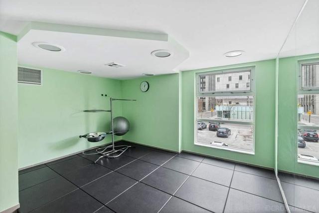 1801 - 50 Lombard St, Condo with 2 bedrooms, 1 bathrooms and 1 parking in Toronto ON | Image 19