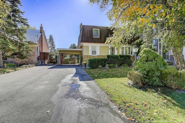 401 Hounslow Ave, House detached with 4 bedrooms, 2 bathrooms and 4 parking in Toronto ON | Image 1