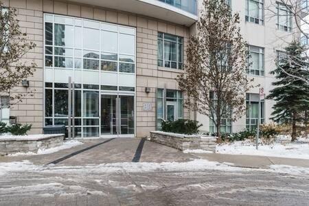 1003 - 80 Absolute Ave, Condo with 2 bedrooms, 2 bathrooms and 1 parking in Mississauga ON | Image 12