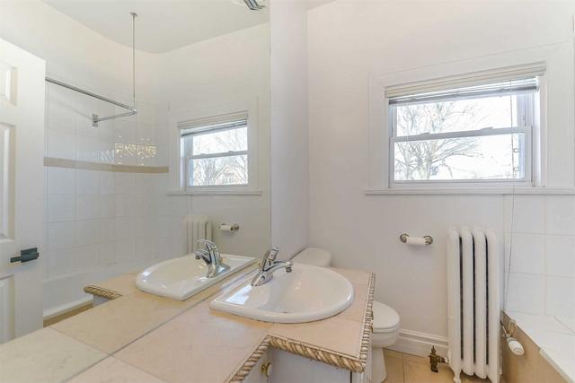 unit 2 - 43 Elm Ave, House detached with 4 bedrooms, 2 bathrooms and 0 parking in Toronto ON | Image 3