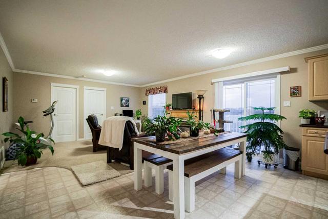 6 - 10709 108 Avenue, Condo with 2 bedrooms, 1 bathrooms and 2 parking in Fairview AB | Image 6