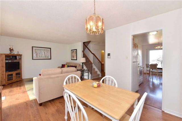 39 Nottawasaga Cres, House semidetached with 3 bedrooms, 3 bathrooms and 2 parking in Brampton ON | Image 8