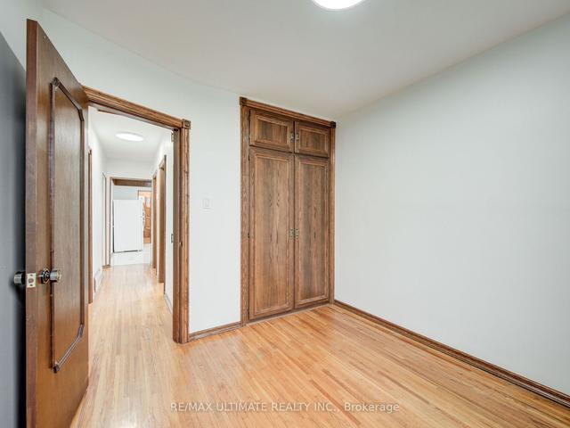 12 Arnham Rd, House detached with 3 bedrooms, 2 bathrooms and 4 parking in Toronto ON | Image 7