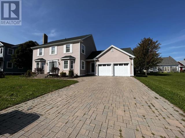 63 Mcgill Avenue, House detached with 4 bedrooms, 3 bathrooms and null parking in Charlottetown PE | Image 2