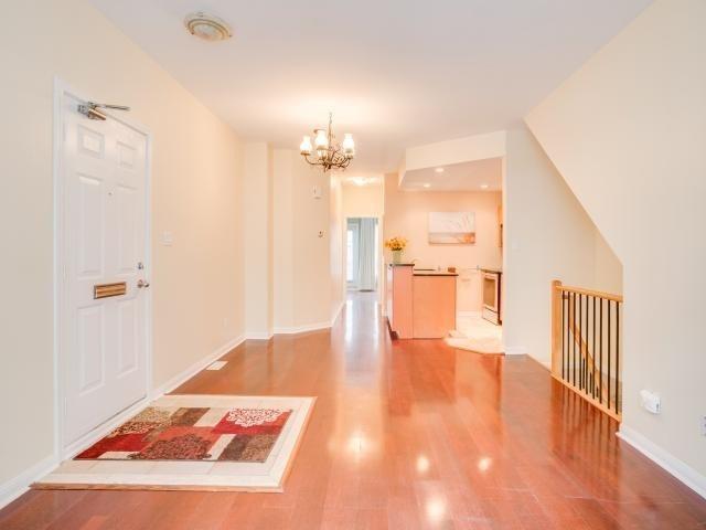 Th 2 - 11 Niagara St, Townhouse with 2 bedrooms, 2 bathrooms and 1 parking in Toronto ON | Image 6