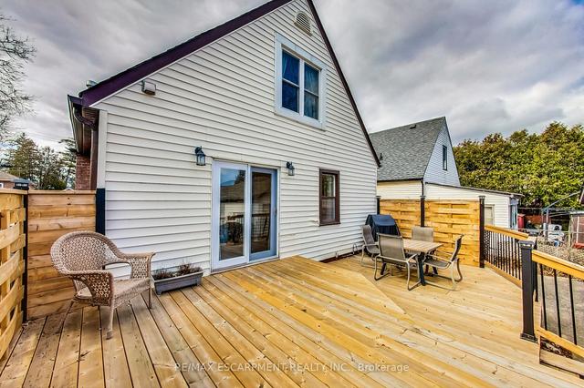 265 East 26th St, House detached with 3 bedrooms, 1 bathrooms and 5 parking in Hamilton ON | Image 25