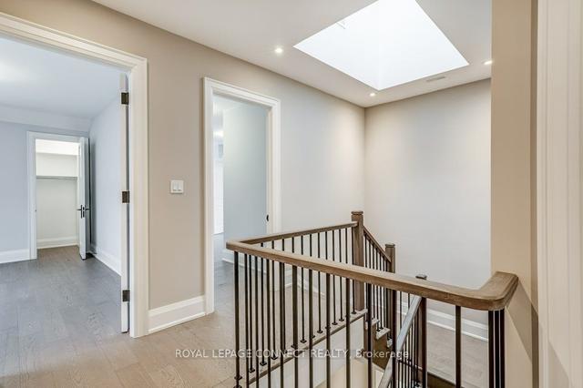 20 Esposito Crt, House detached with 4 bedrooms, 6 bathrooms and 6 parking in Toronto ON | Image 19