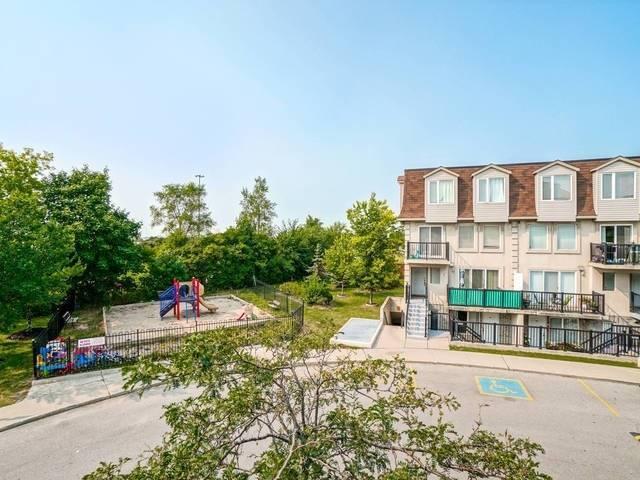 2062 - 65 George Appleton Way, Townhouse with 3 bedrooms, 2 bathrooms and 1 parking in Toronto ON | Image 17