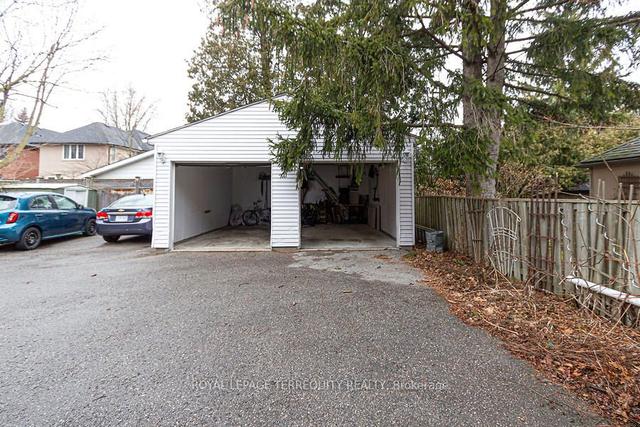 54 Mcnairn Ave, House detached with 4 bedrooms, 2 bathrooms and 4 parking in Toronto ON | Image 25