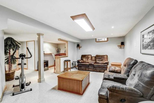 3910 Parkgate Dr, House detached with 3 bedrooms, 3 bathrooms and 3 parking in Mississauga ON | Image 24