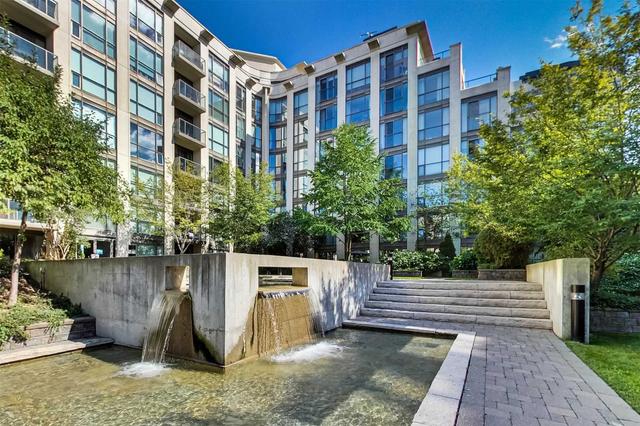 202 - 18 Beverley St, Condo with 2 bedrooms, 2 bathrooms and 1 parking in Toronto ON | Image 17