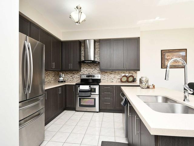 1 Pathmaster Rd, House detached with 3 bedrooms, 4 bathrooms and 5 parking in Brampton ON | Image 9