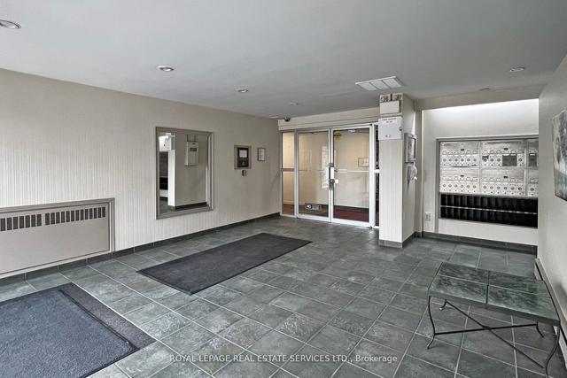201 - 160 The Donway West, Condo with 2 bedrooms, 1 bathrooms and 1 parking in Toronto ON | Image 20