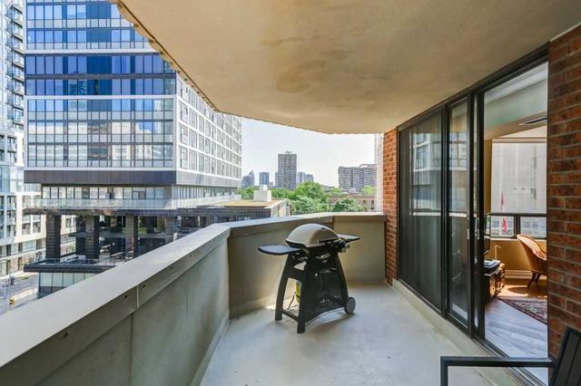 602 - 192 Jarvis St, Condo with 2 bedrooms, 2 bathrooms and 1 parking in Toronto ON | Image 25