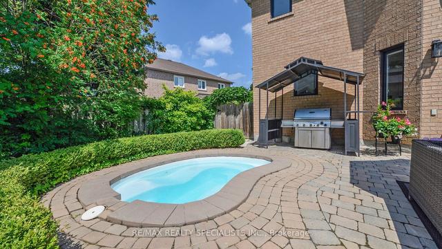 6311 Mulberry Cres, House detached with 4 bedrooms, 4 bathrooms and 8 parking in Mississauga ON | Image 24