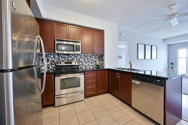 405 - 1379 Costigan Rd, Condo with 2 bedrooms, 2 bathrooms and 2 parking in Milton ON | Image 35