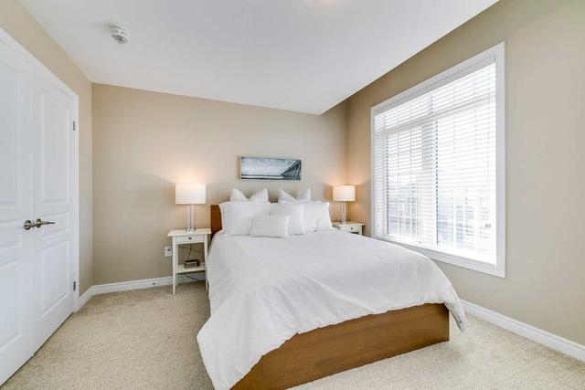 unit 11 - 3026 Postridge Dr, House attached with 4 bedrooms, 4 bathrooms and 4 parking in Oakville ON | Image 25