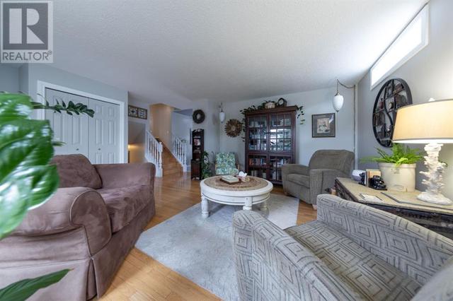 5307 - 26 Streetclose, House detached with 3 bedrooms, 2 bathrooms and 4 parking in Lloydminster (Part) AB | Image 5