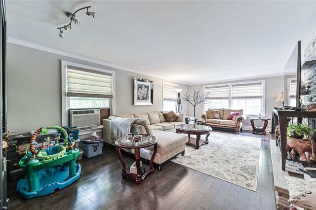 6 Buttonville Cres W, House detached with 3 bedrooms, 2 bathrooms and 6 parking in Markham ON | Image 22