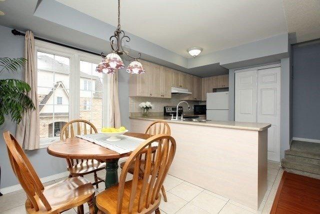 15 - 200 Mclevin Ave, Townhouse with 2 bedrooms, 1 bathrooms and 1 parking in Toronto ON | Image 5