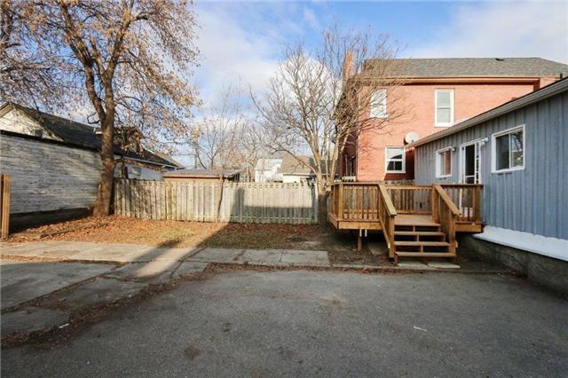 148 Prince St, House detached with 2 bedrooms, 1 bathrooms and 2 parking in Oshawa ON | Image 11