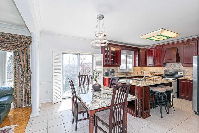 252 Haymer Dr, House detached with 4 bedrooms, 4 bathrooms and 6 parking in Vaughan ON | Image 22