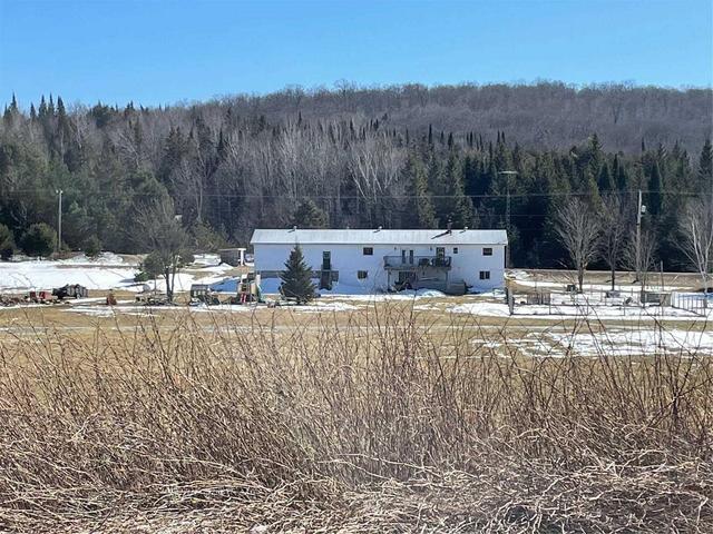 1889 Eagle Lake Rd, House detached with 3 bedrooms, 2 bathrooms and 8 parking in Dysart et al ON | Image 26