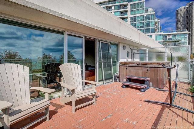 th125 - 5 Marine Parade Dr, Townhouse with 3 bedrooms, 5 bathrooms and 2 parking in Toronto ON | Image 9