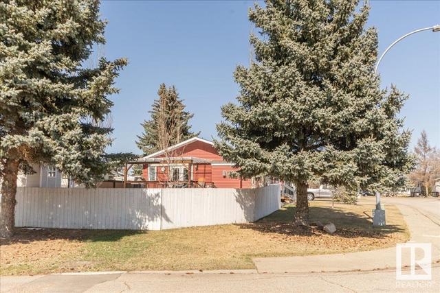1148 77 St Nw, House detached with 5 bedrooms, 2 bathrooms and 6 parking in Edmonton AB | Image 36