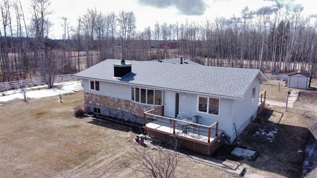 22334 Twp 692 Road, House detached with 3 bedrooms, 2 bathrooms and 20 parking in Greenview No. 16 AB | Image 3