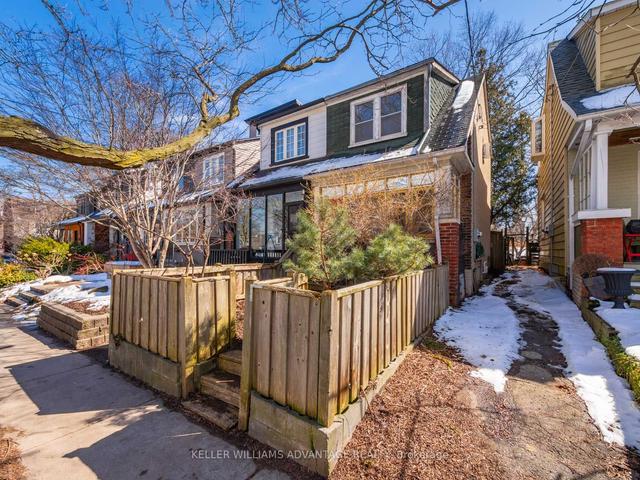 25 Copeland Ave, House semidetached with 2 bedrooms, 1 bathrooms and 0 parking in Toronto ON | Image 10