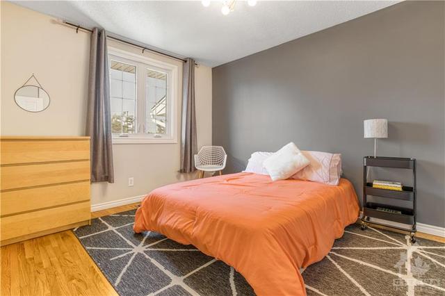 930 Walkley Road, Townhouse with 3 bedrooms, 2 bathrooms and 2 parking in Ottawa ON | Image 16